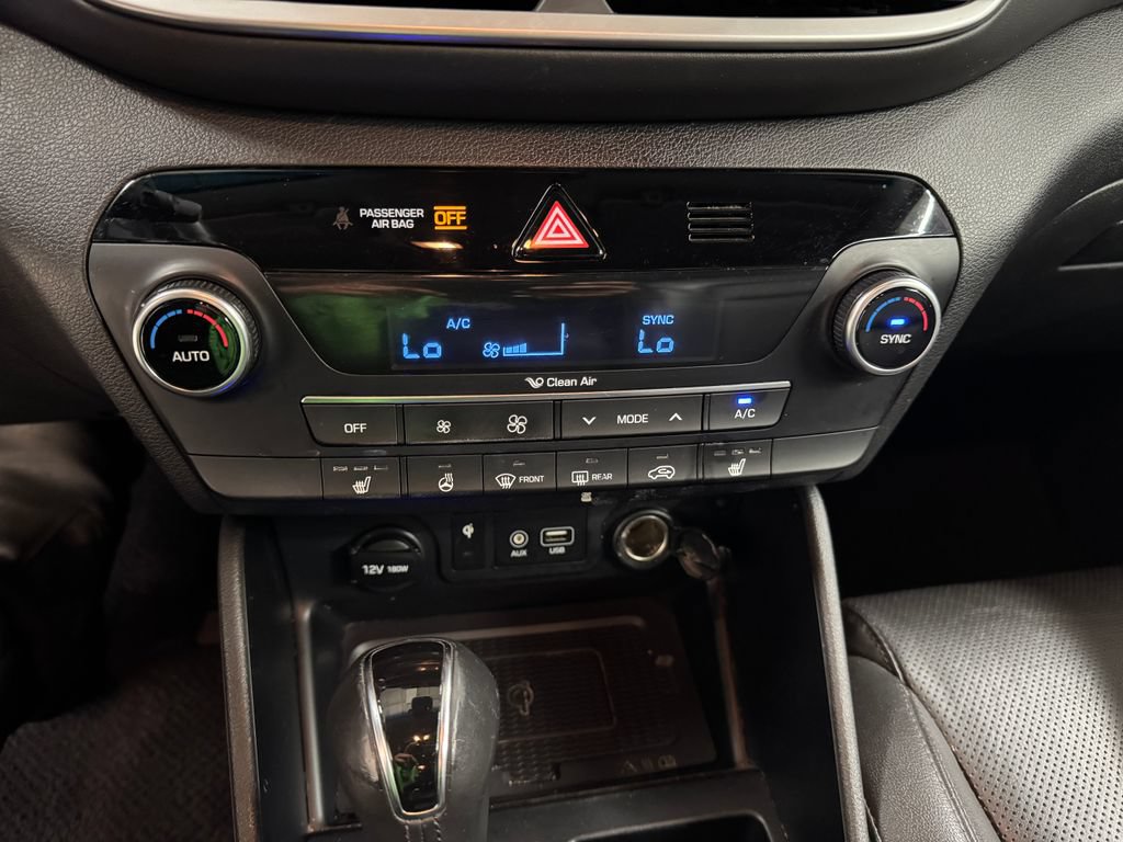 Used 2019 Hyundai Tucson Limited w/ Cargo Package AWD/4WD image 22