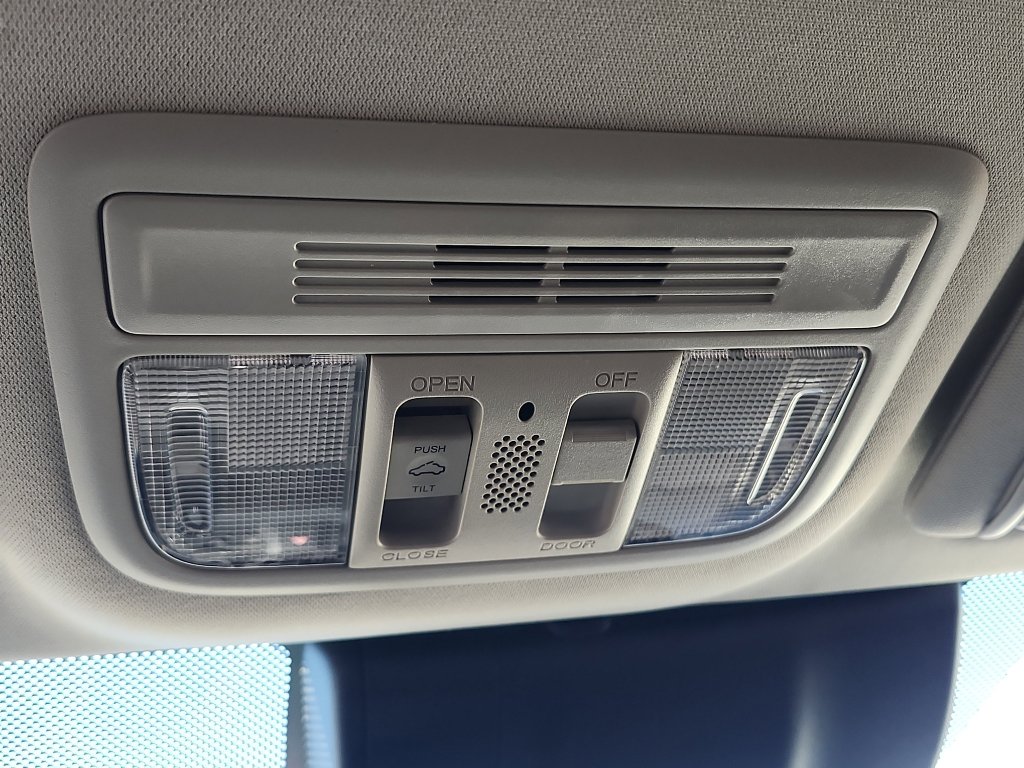 Used 2019 Honda Civic EX-L image 31