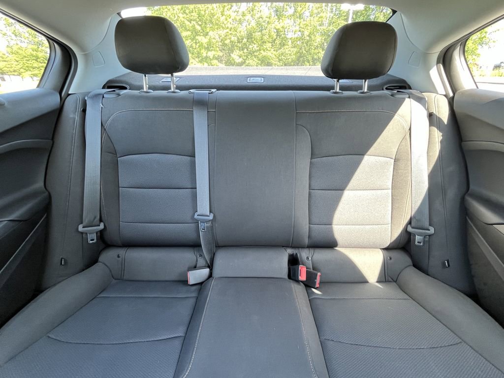 Used 2019 Chevrolet Cruze LS FWD image 18