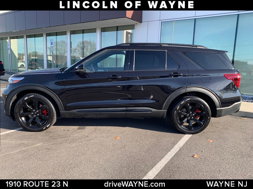 Used 2023 Ford Explorer ST w/ Equipment Group 401A image 2