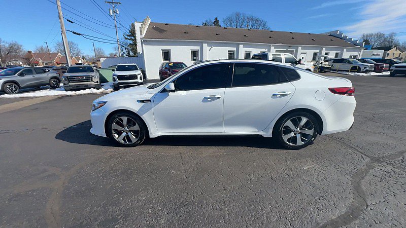 Used 2018 Kia Optima SX image 5