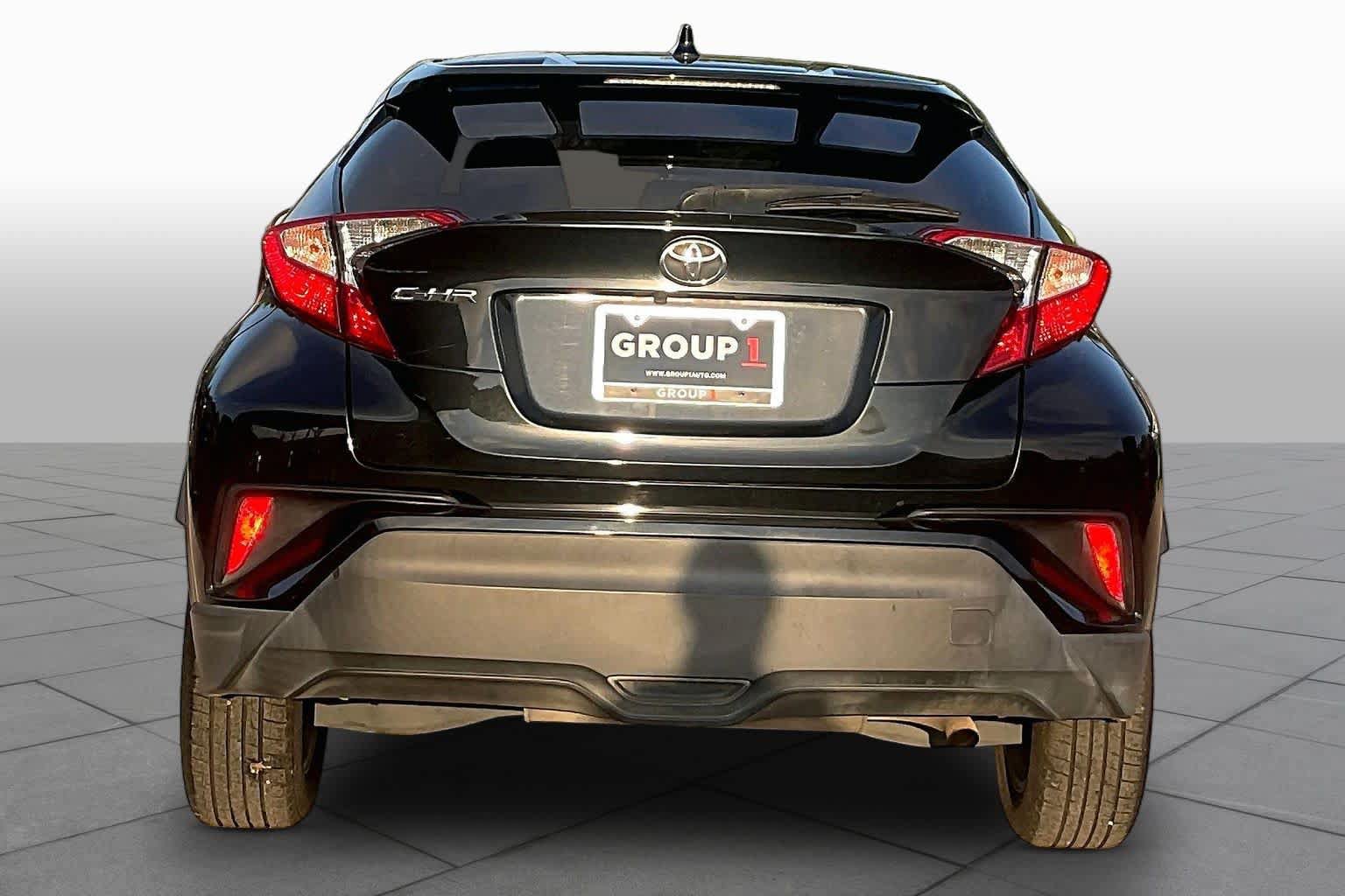 Used 2020 Toyota C-HR LE FWD image 5