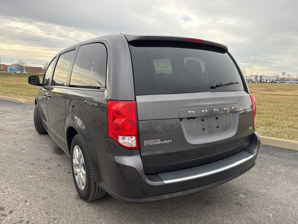 Used 2018 Dodge Grand Caravan SE w/ UConnect Hands-Free Group image 7