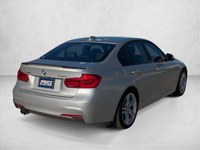 Used 2017 BMW 330i xDrive Sedan image 5