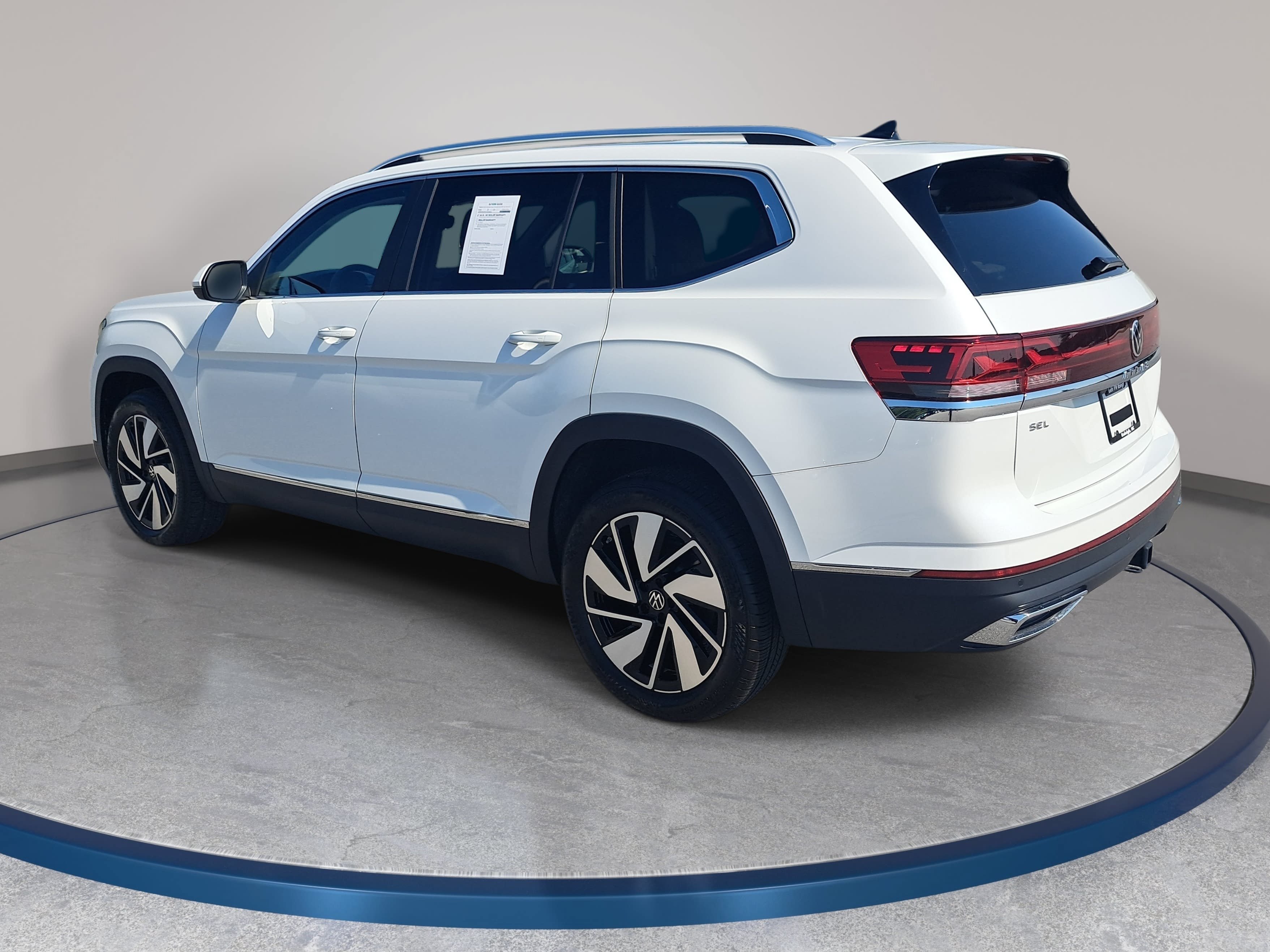 Certified 2026 Volkswagen Atlas SEL AWD/4WD image 7