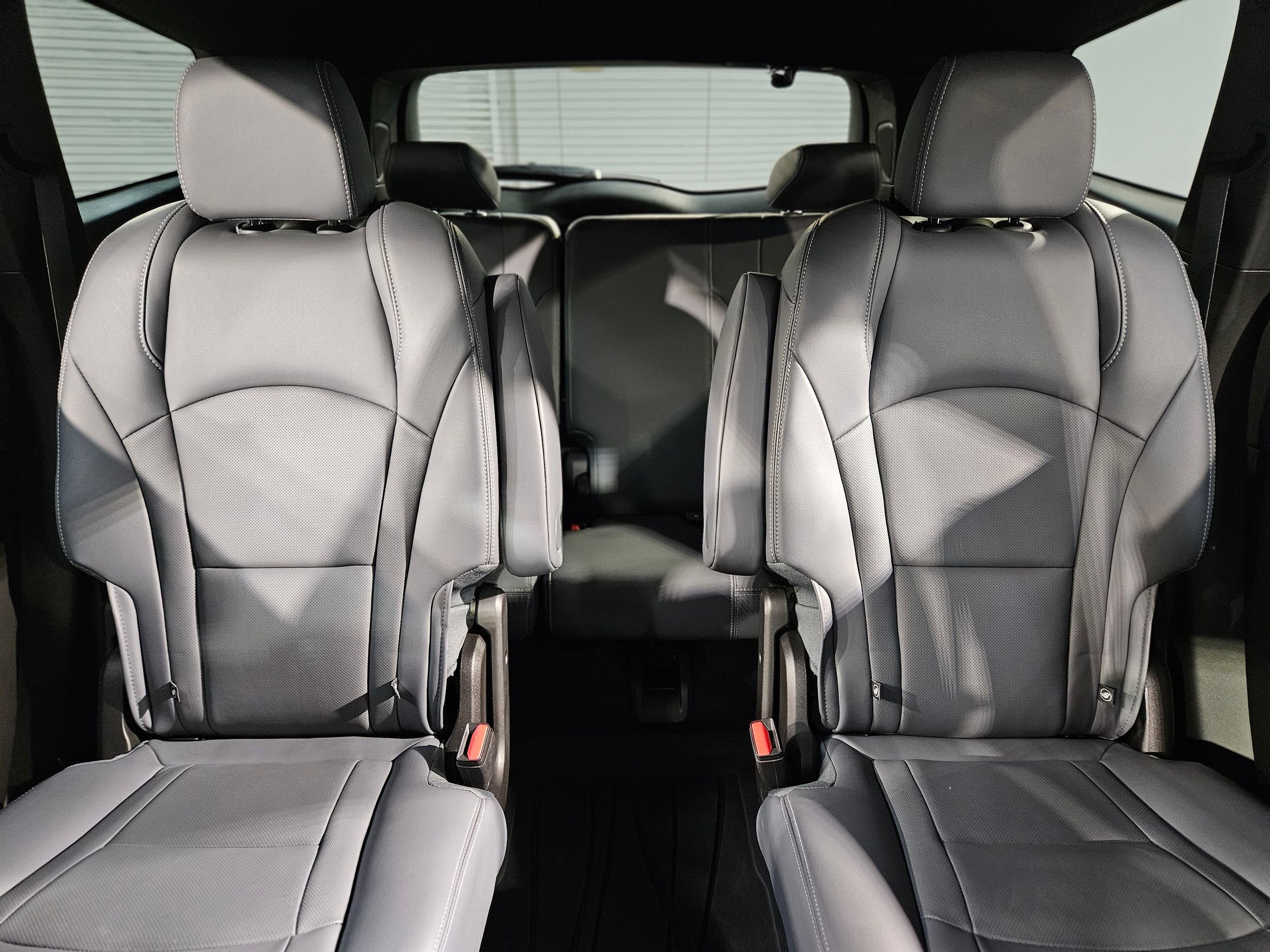 Used 2023 Buick Enclave Premium w/ Experience Buick Package image 13