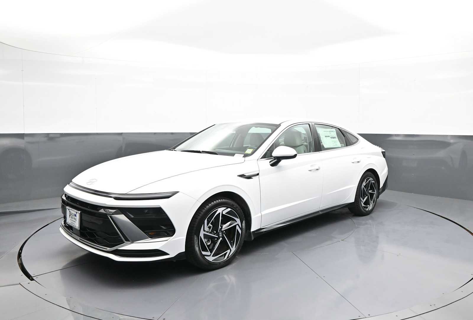 New 2026 Hyundai Sonata SEL FWD image 9