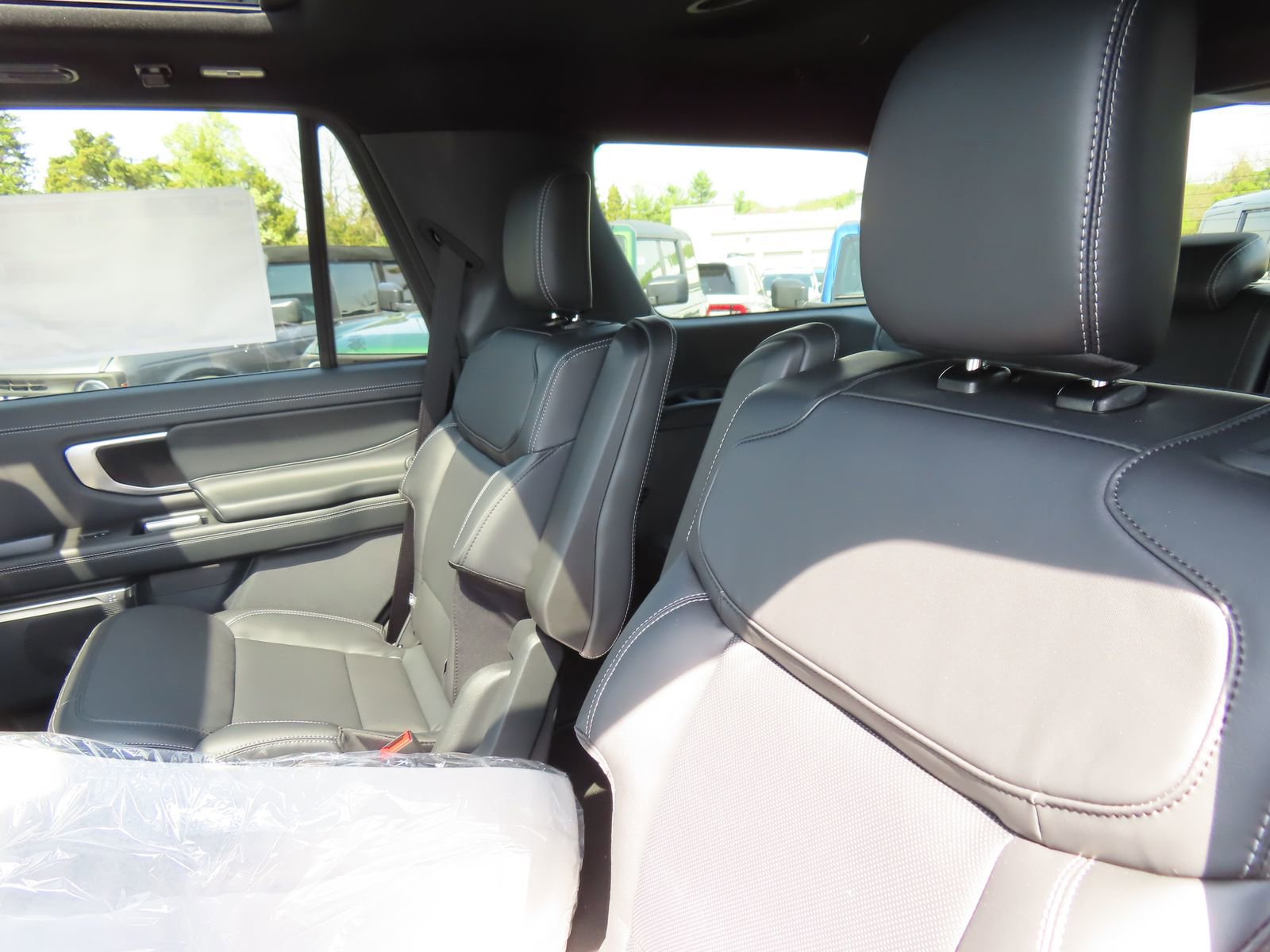 New 2026 Ford Expedition Platinum image 21
