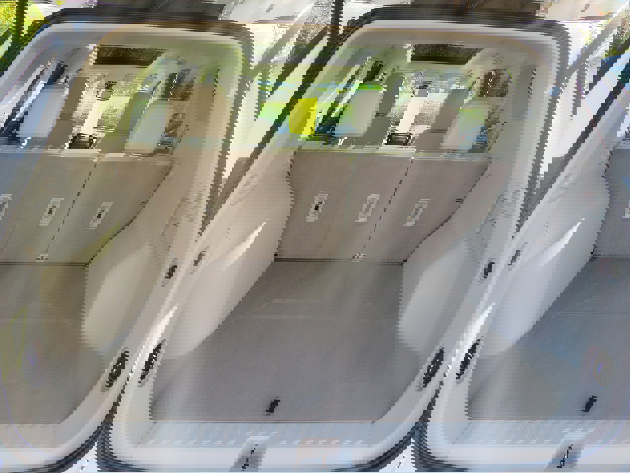 Used 2022 GMC Terrain Denali w/ Denali Premium Package image 7