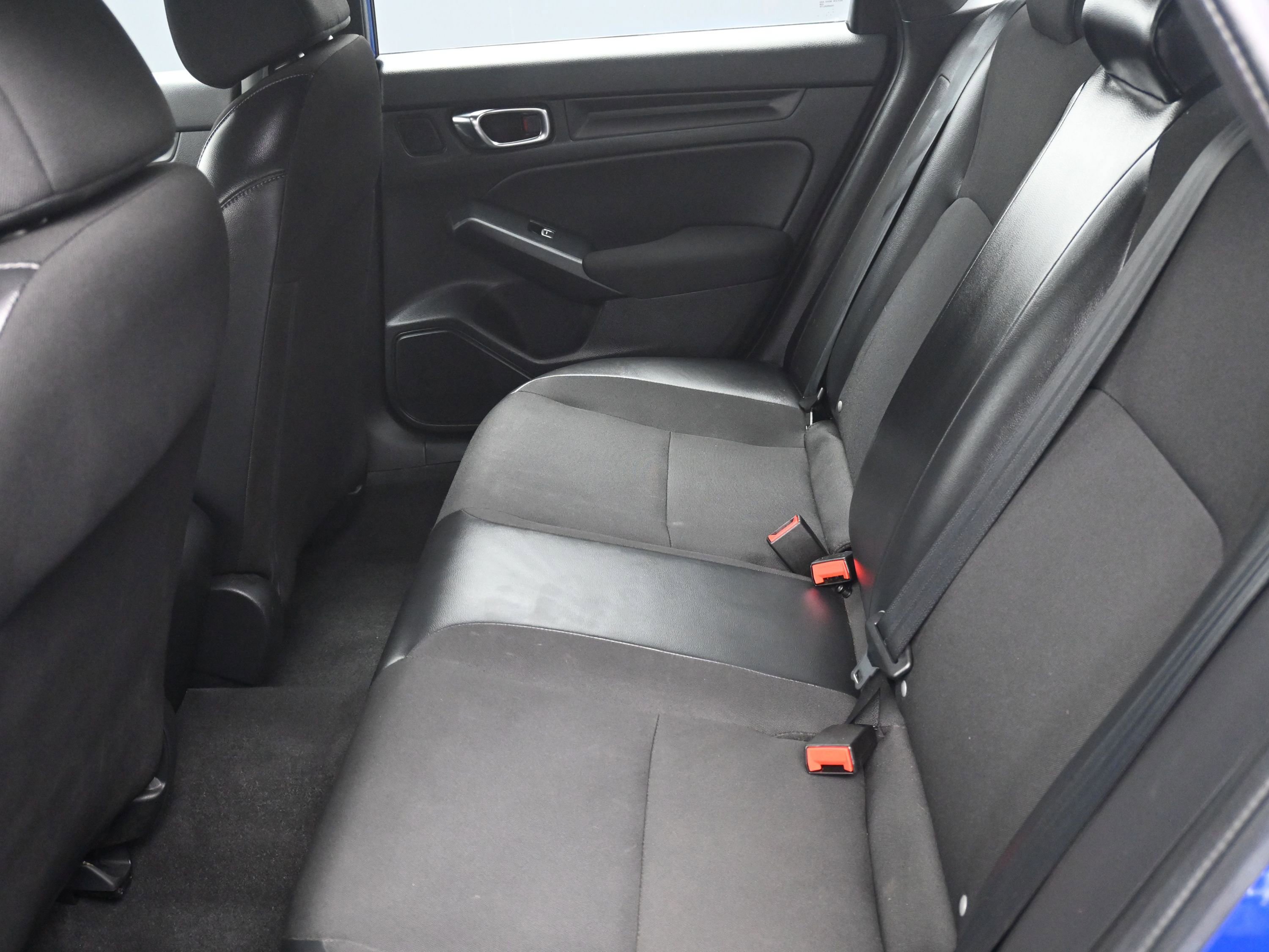 Used 2023 Honda Civic Sport image 27