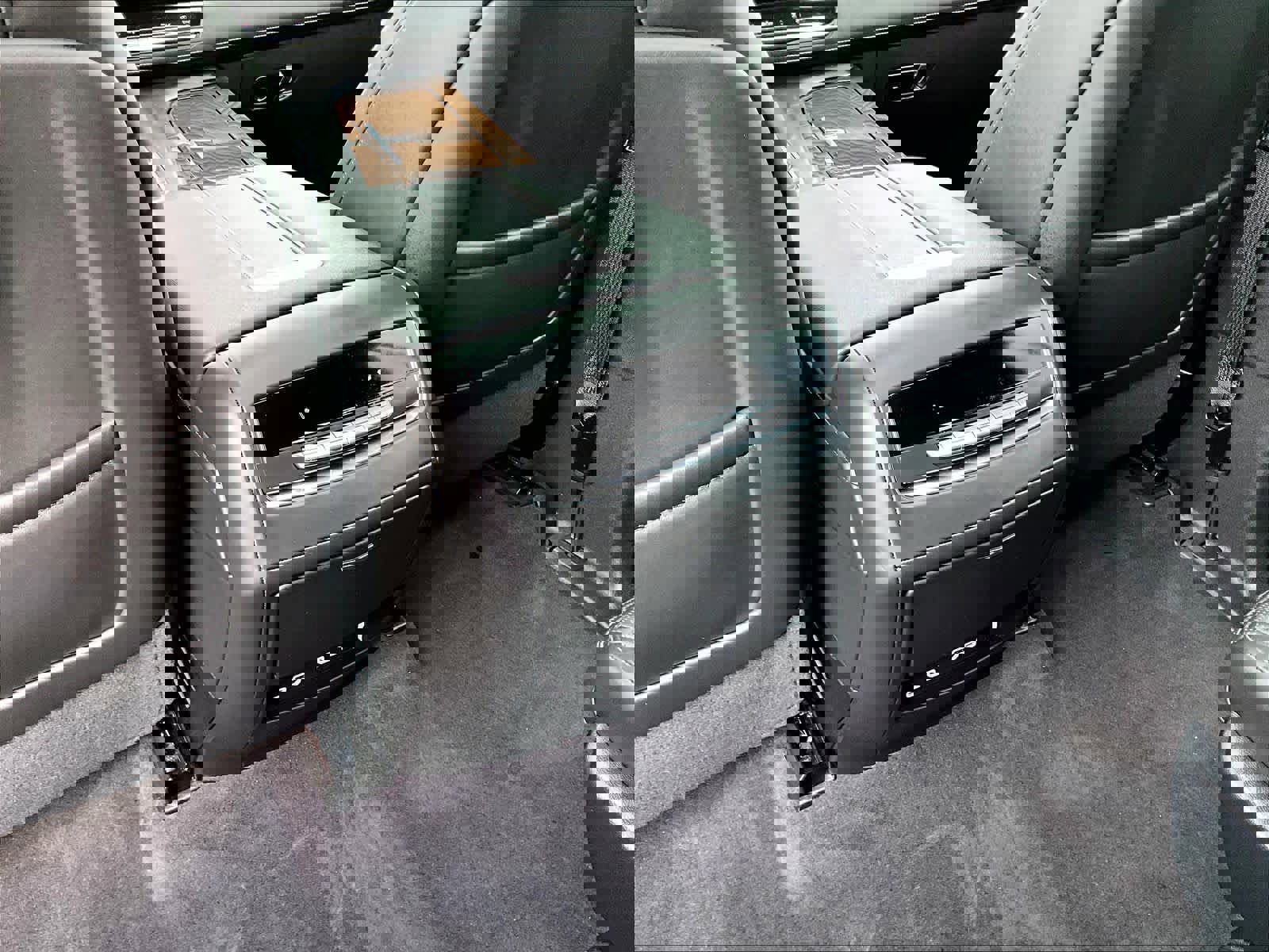 Used 2023 Cadillac Escalade Premium Luxury Platinum image 29