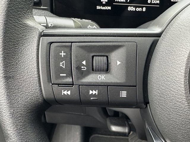 Certified 2025 Nissan Kicks SV image 25