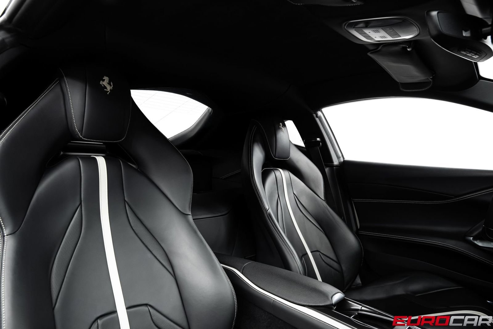 Used 2020 Ferrari 812 Superfast RWD image 41