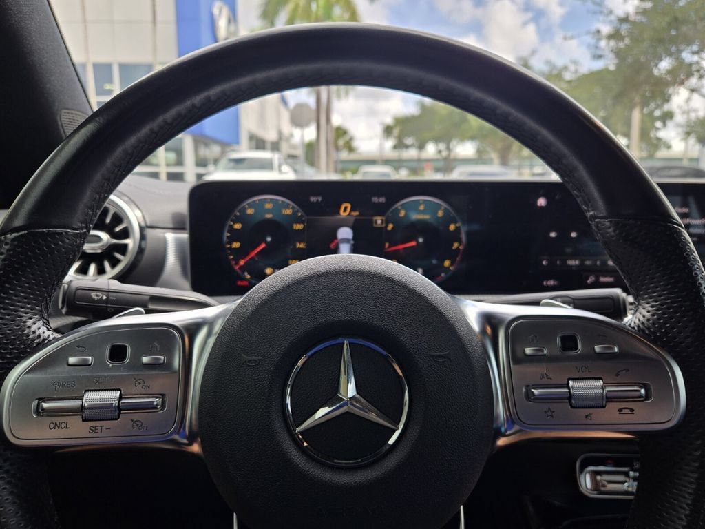 Used 2020 Mercedes-Benz CLA 250 image 22