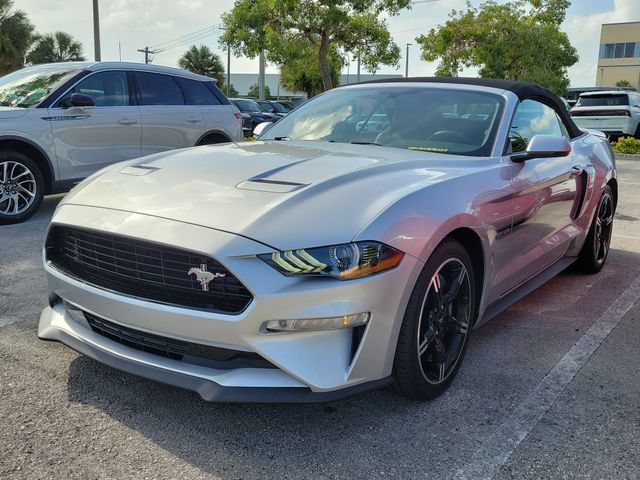 Used 2019 Ford Mustang GT Premium w/ Equipment Group 401A RWD image 7