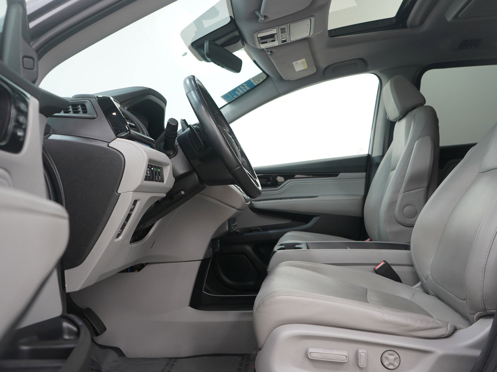 Used 2019 Honda Odyssey Elite image 26