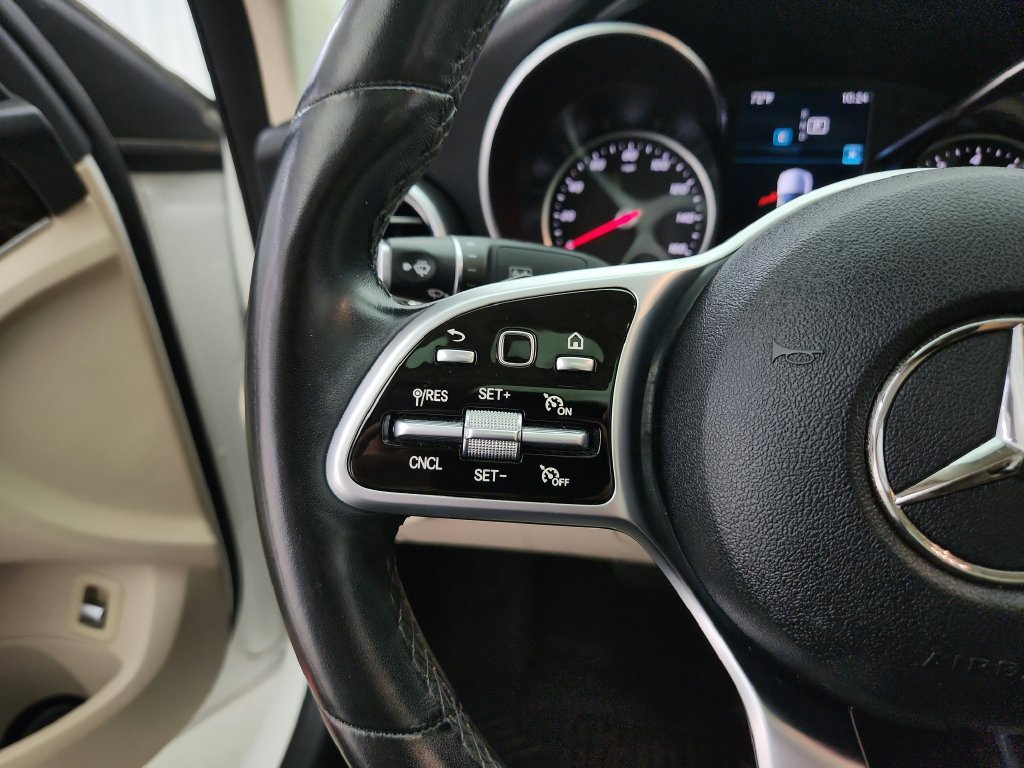 Used 2019 Mercedes-Benz C 300 4MATIC Sedan image 19
