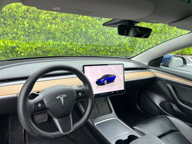 Used 2022 Tesla Model 3 Long Range AWD/4WD image 6