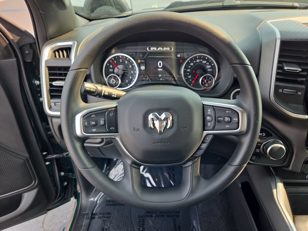 New 2026 RAM 1500 Express AWD/4WD image 20