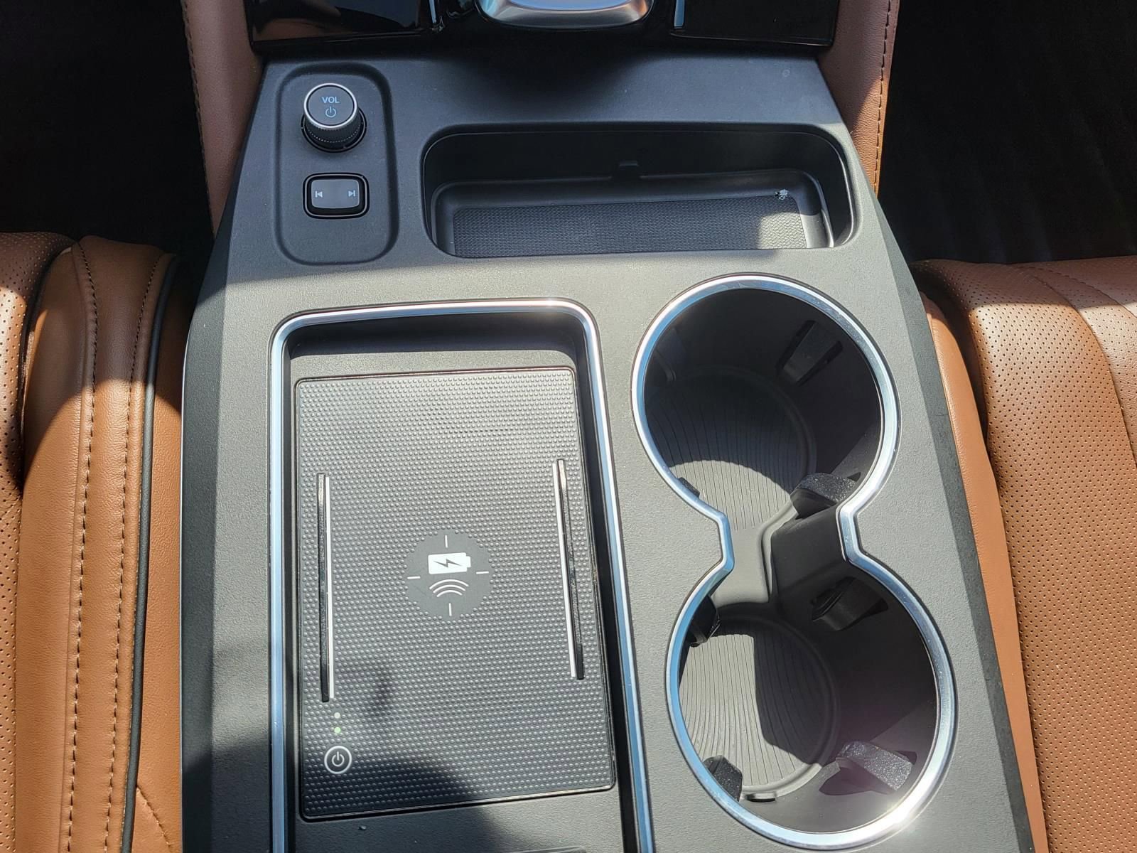 Used 2025 Acura MDX SH-AWD w/ Advance Package image 24
