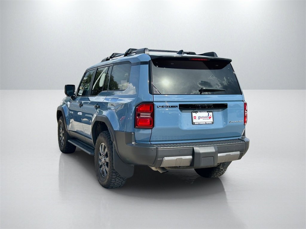 Used 2025 Toyota Land Cruiser image 7