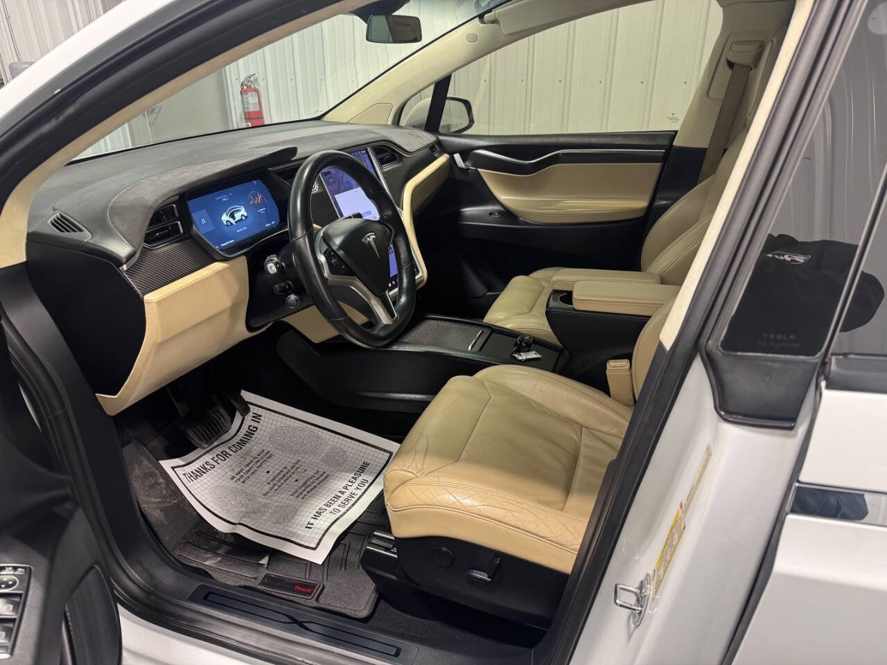 Used 2017 Tesla Model X 75D image 9