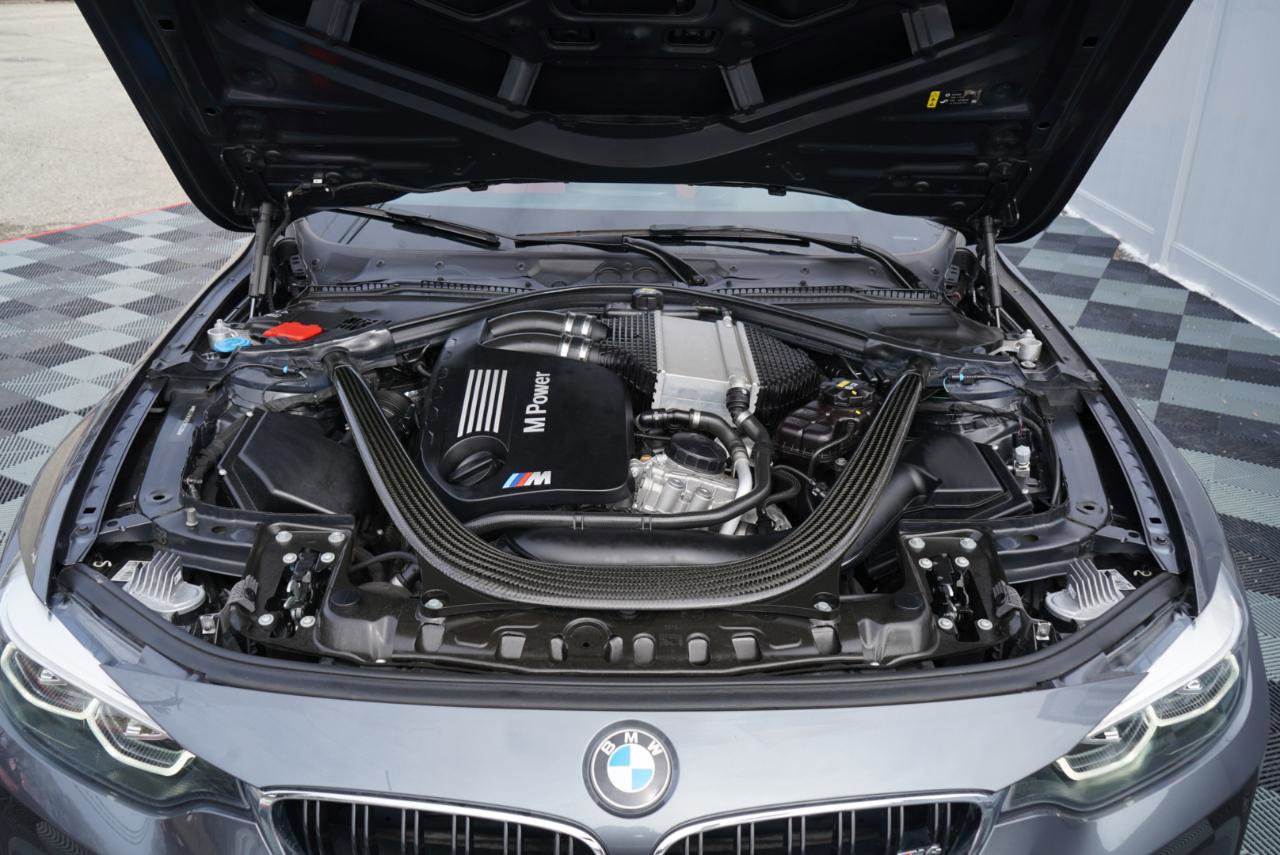 Used 2020 BMW M4 Convertible w/ Executive Package image 69