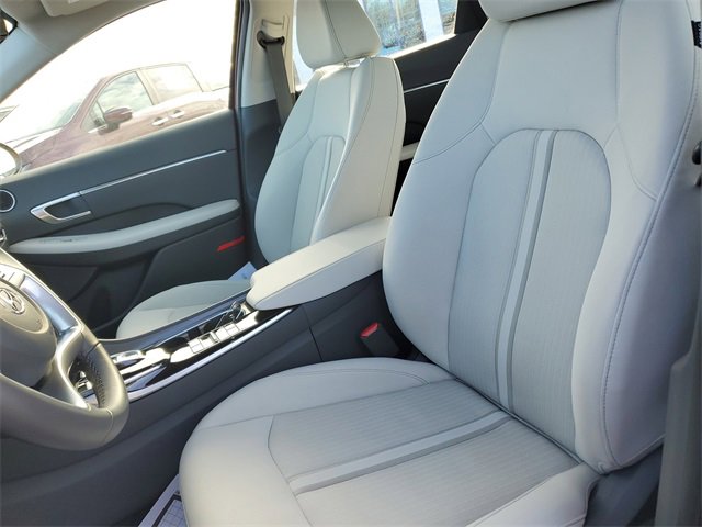 Used 2023 Hyundai Sonata SEL w/ Convenience Package image 28