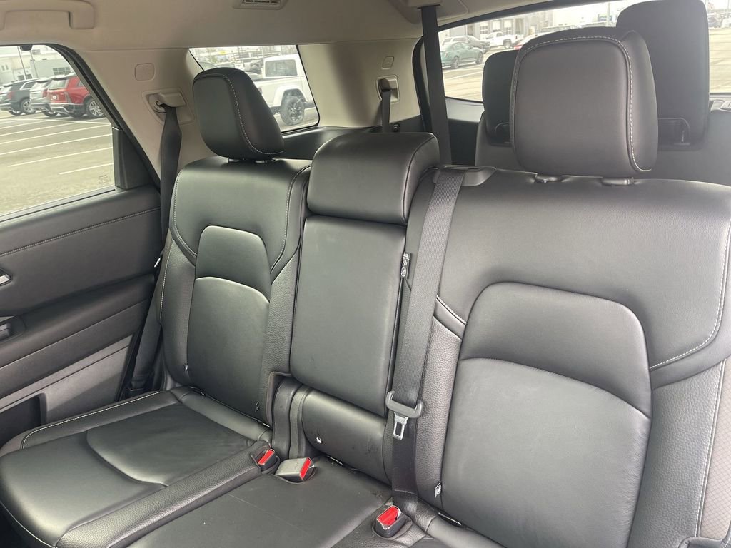 Used 2023 Nissan Pathfinder SL image 36