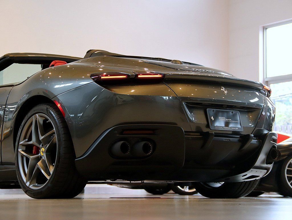 Certified 2024 Ferrari Roma Spider image 68