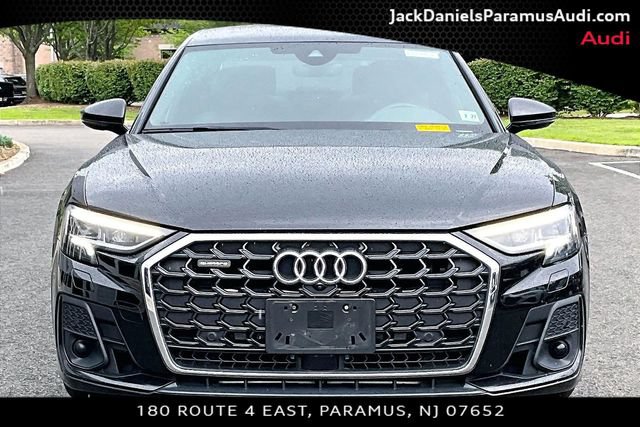 Used 2022 Audi A8 L 3.0T AWD/4WD image 3