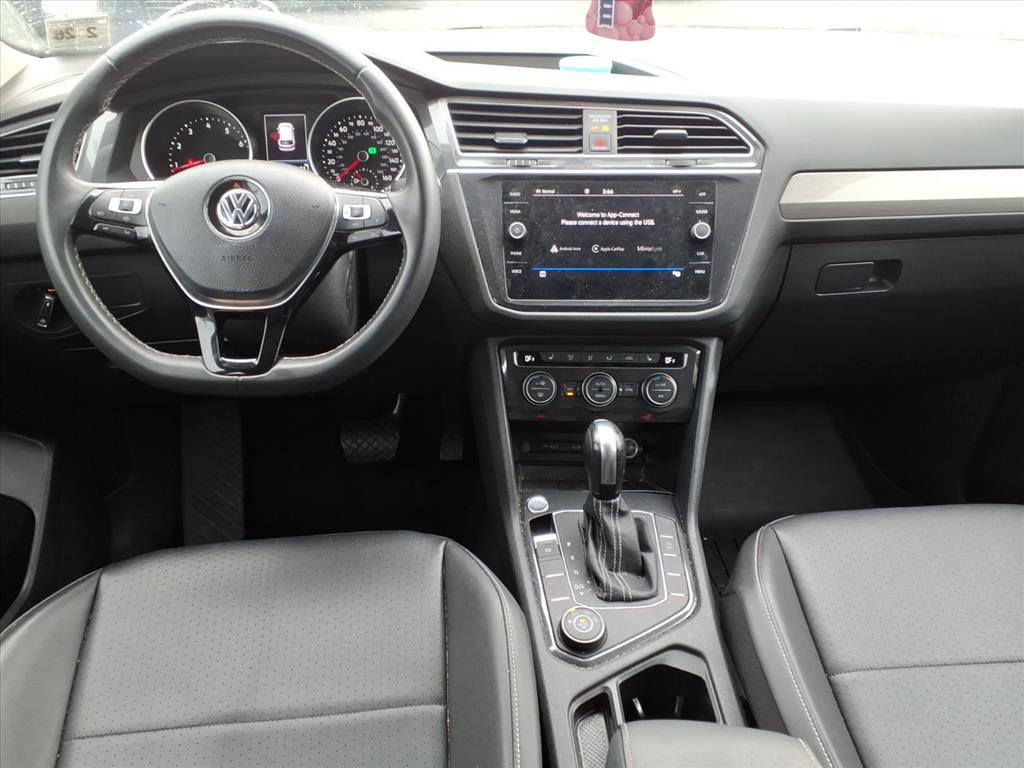Used 2021 Volkswagen Tiguan SE AWD/4WD image 9