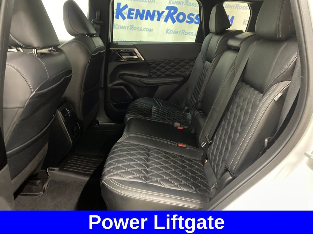 Used 2022 Mitsubishi Outlander SEL AWD/4WD image 11