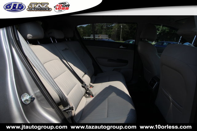 Used 2017 Kia Sportage LX FWD image 13