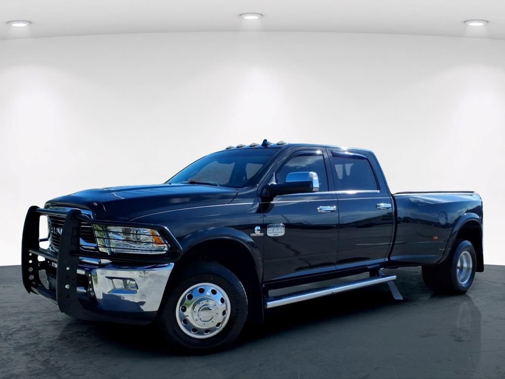 Used 2018 RAM 3500 Laramie Longhorn w/ Longhorn Southfork Package image 2