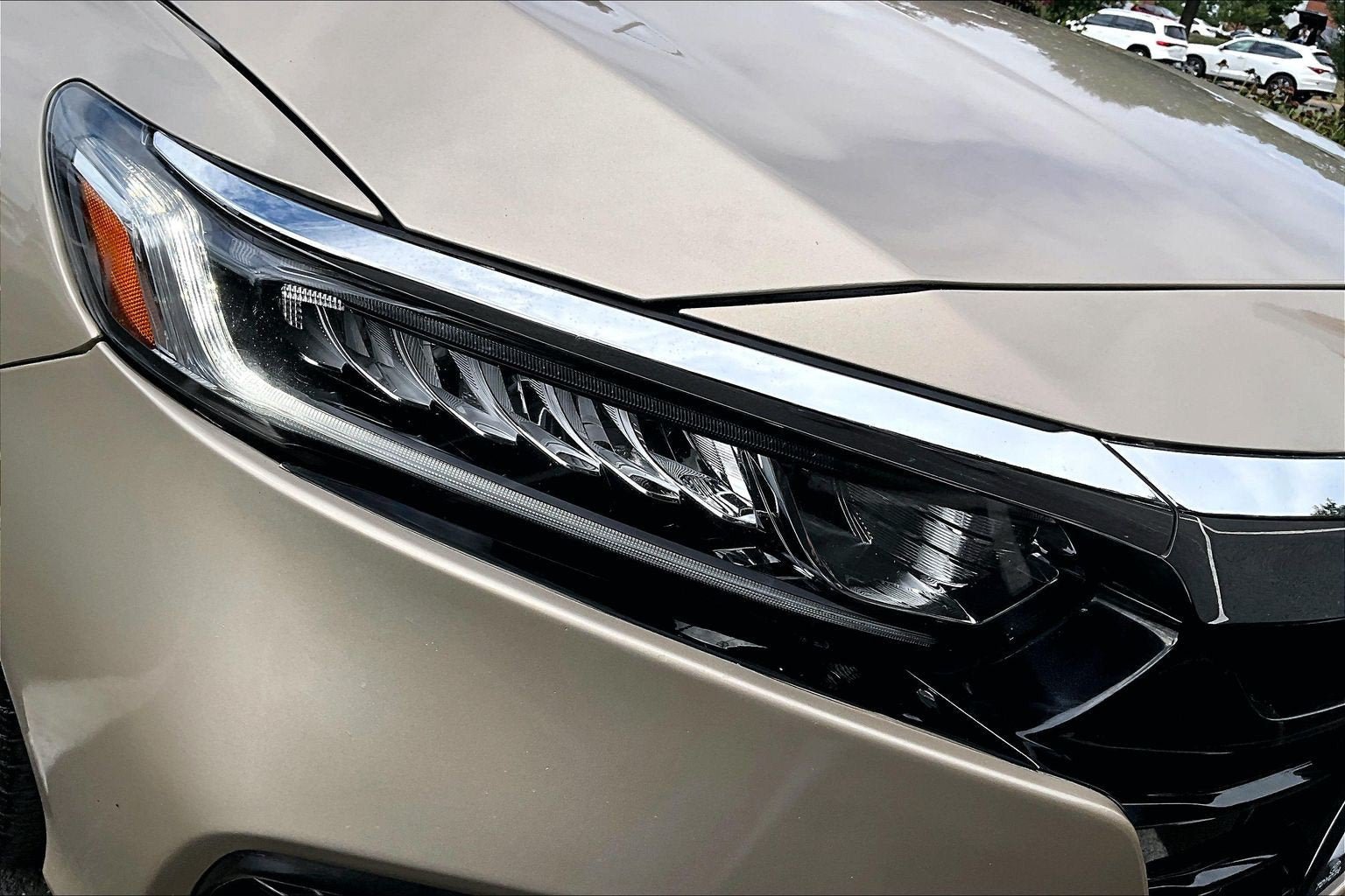 Used 2018 Honda Accord EX image 26