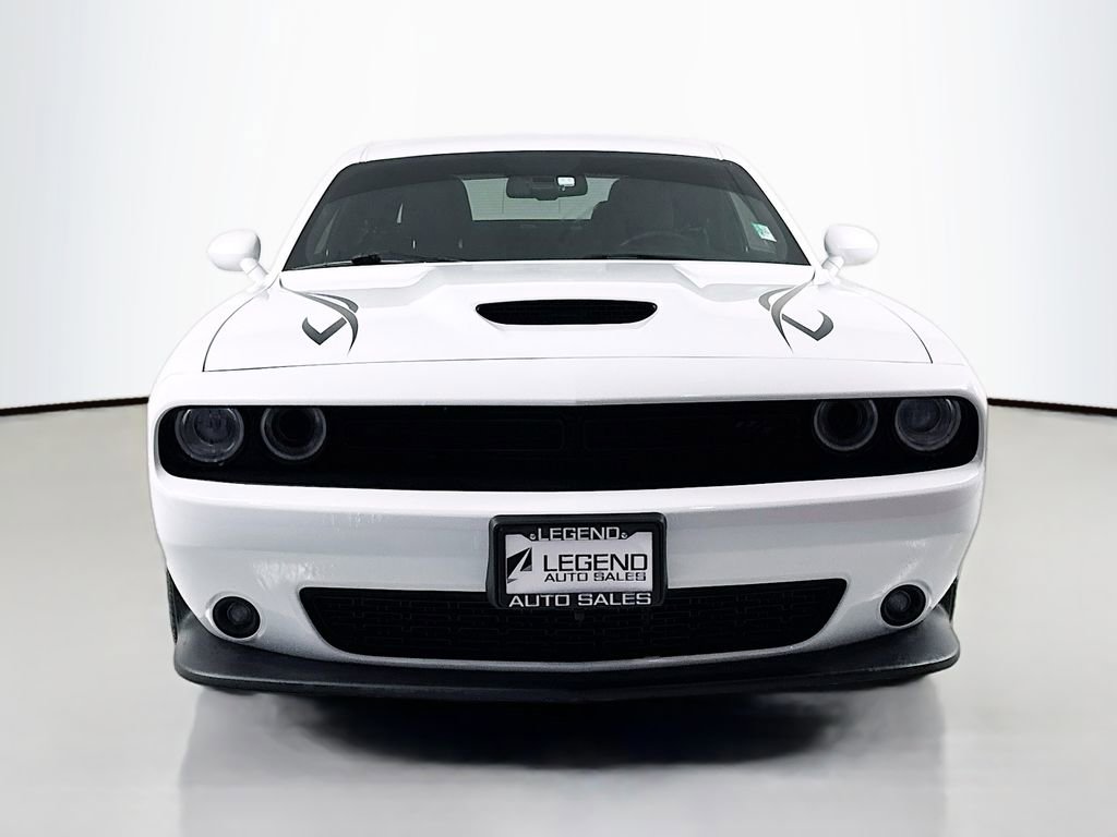 Used 2019 Dodge Challenger R/T w/ Driver Convenience Group image 2