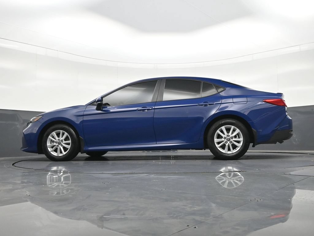 Used 2025 Toyota Camry LE w/ Convenience Package FWD image 24
