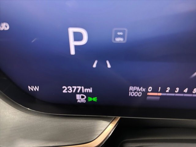 Used 2024 Buick Envision Sport Touring image 30