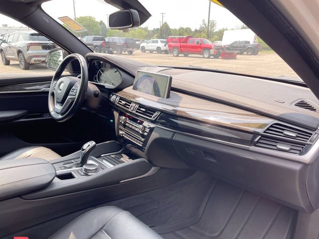 Used 2019 BMW X6 xDrive35i w/ Convenience Package AWD/4WD image 30