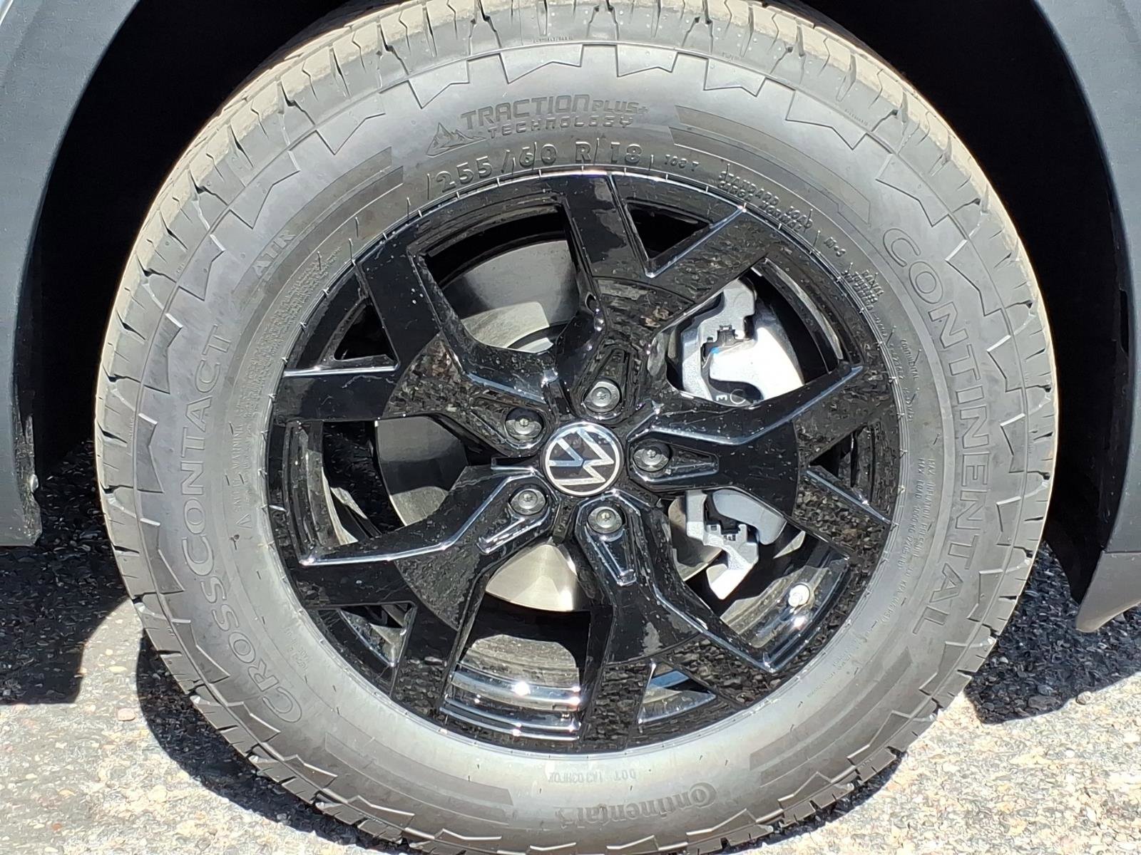 New 2026 Volkswagen Atlas Peak Edition AWD/4WD image 8