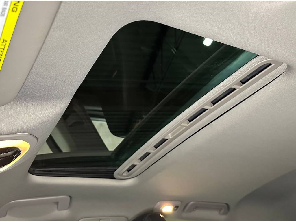 Used 2012 Porsche Panamera S image 37