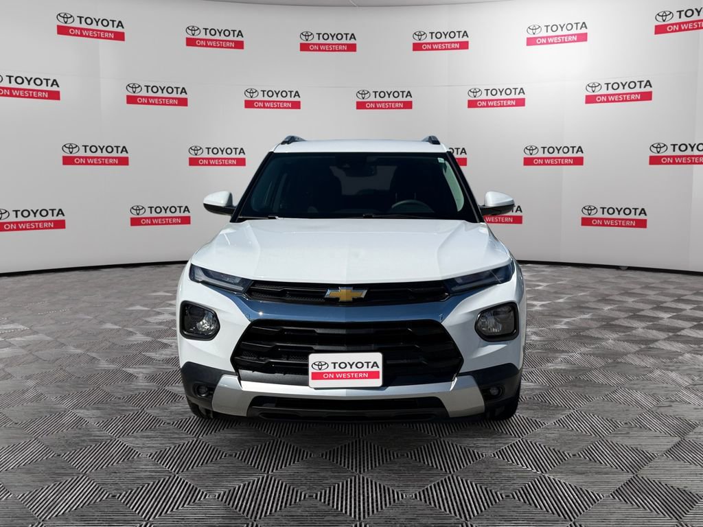 Used 2023 Chevrolet TrailBlazer LT w/ Convenience Package FWD image 8