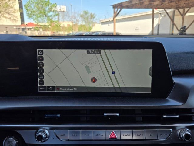 Used 2025 Kia Telluride S image 18