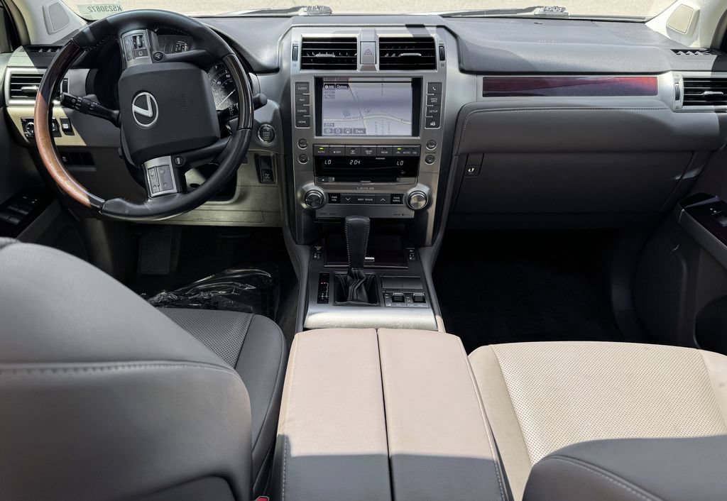 Used 2019 Lexus GX 460 AWD/4WD image 28