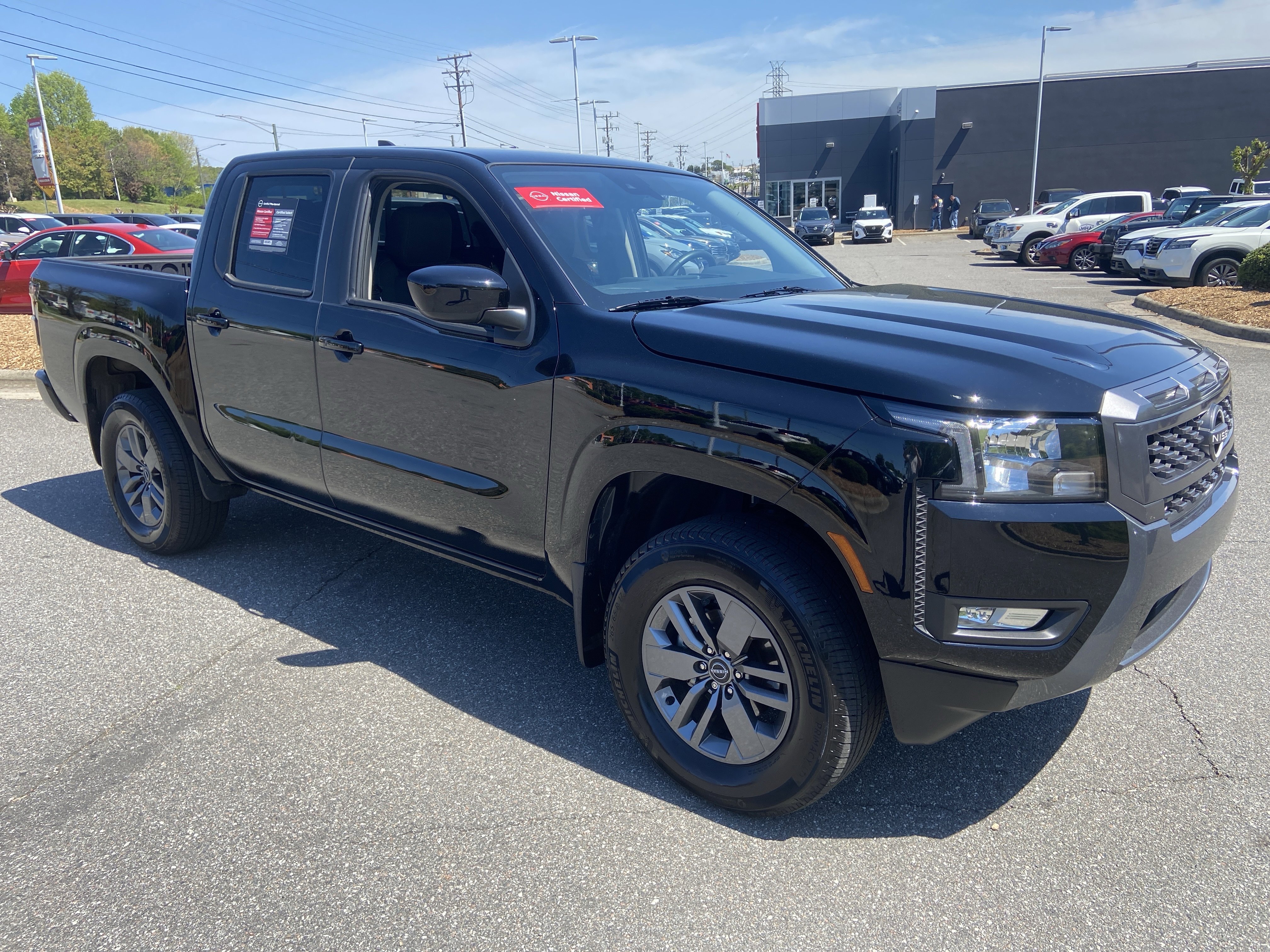 Certified 2025 Nissan Frontier SV w/ SV Convenience Package image 3