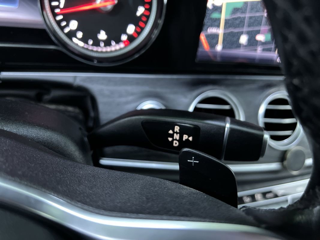 Used 2019 Mercedes-Benz E 300 image 24