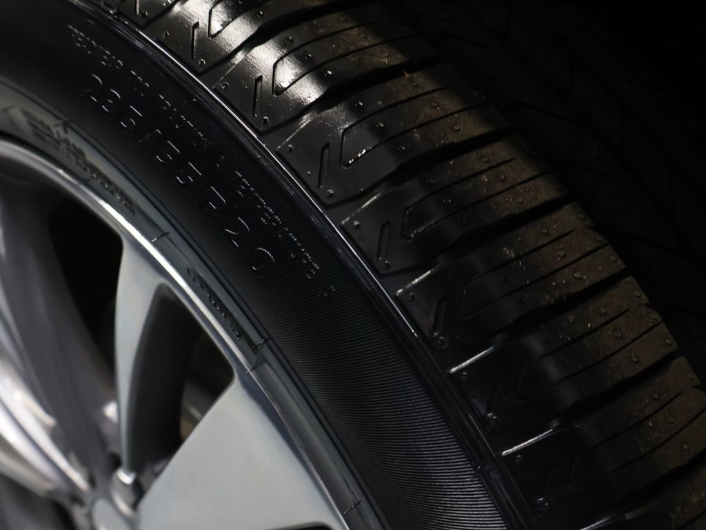 Used 2020 Cadillac XT6 Premium Luxury image 36