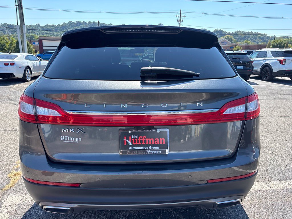 Used 2018 Lincoln MKX Select w/ Lincoln MKX Climate Package FWD image 6