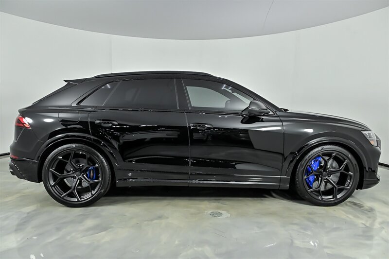 Used 2026 Audi RS Q8 performance AWD/4WD image 11